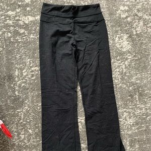 Lulu lemon yoga pants in black